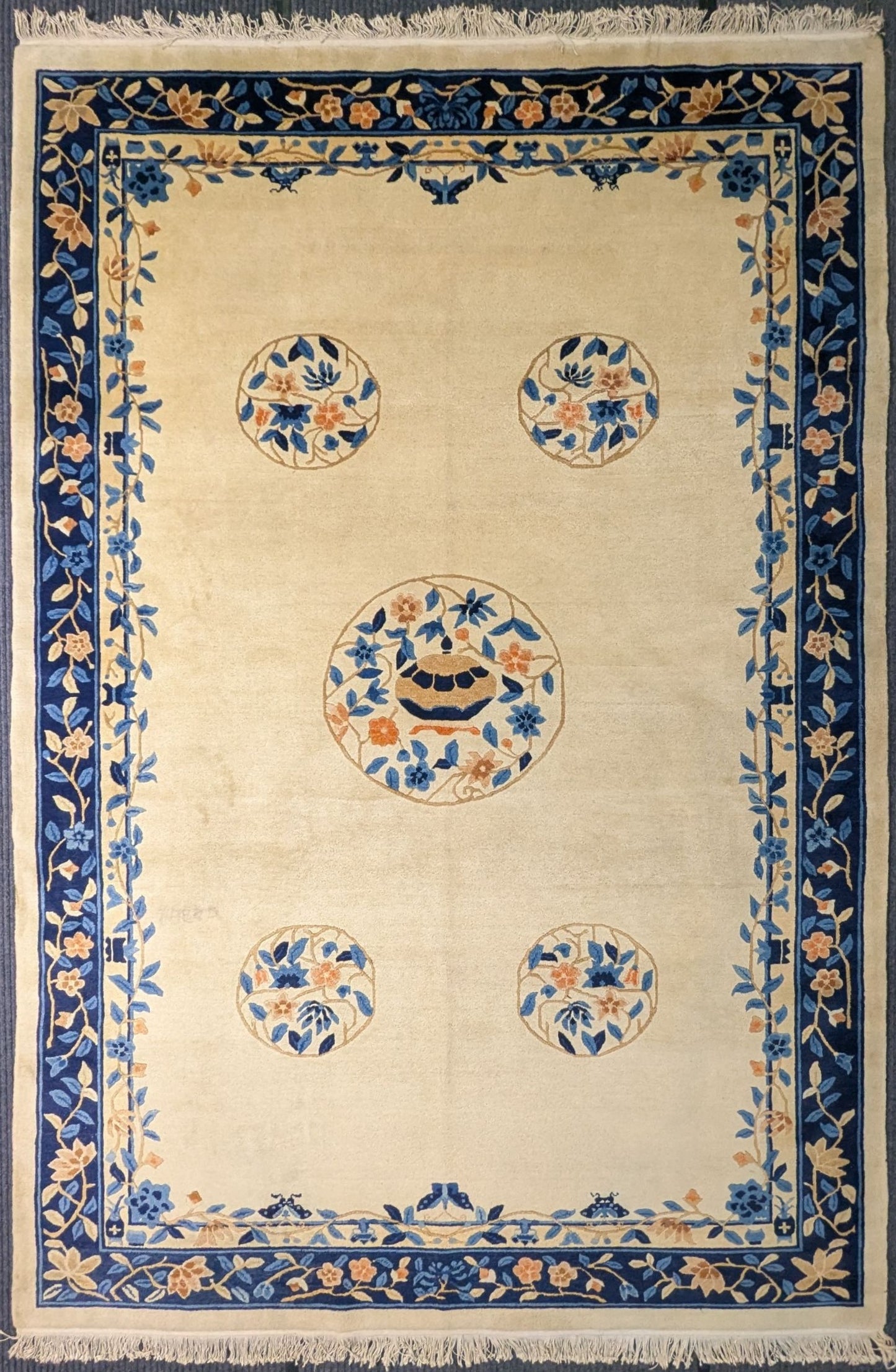 Vintage Beijing Art Deco Rug – 6x9 Feet | Ivory & Blue Floral Medallion Chinese Carpet(SN:3845)