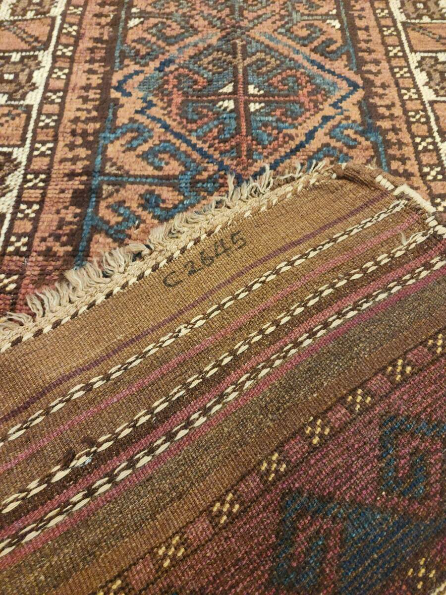 Antique Handwoven Baluch Rug – 3x6 ft | Tribal Geometric Design (Sn:2645)