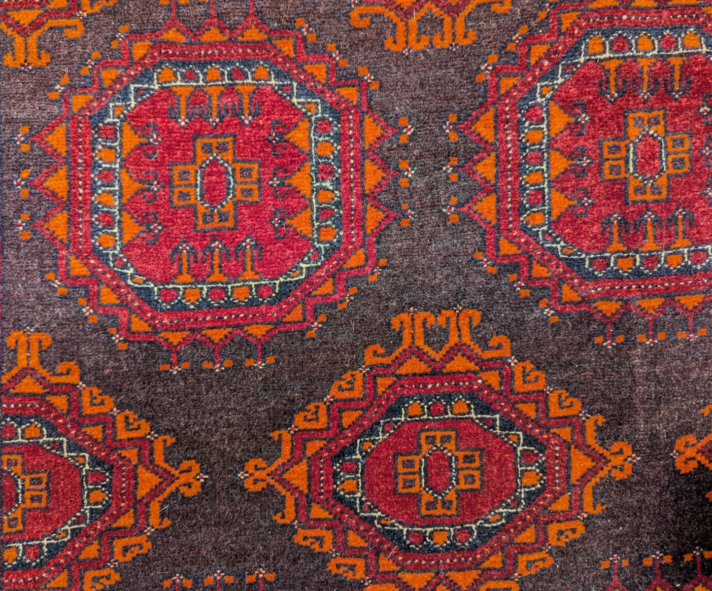 Vintage Bashir Turkmen Rug – 4x6 ft – Deep Red & Orange Tribal Motifs (Sn:3627)