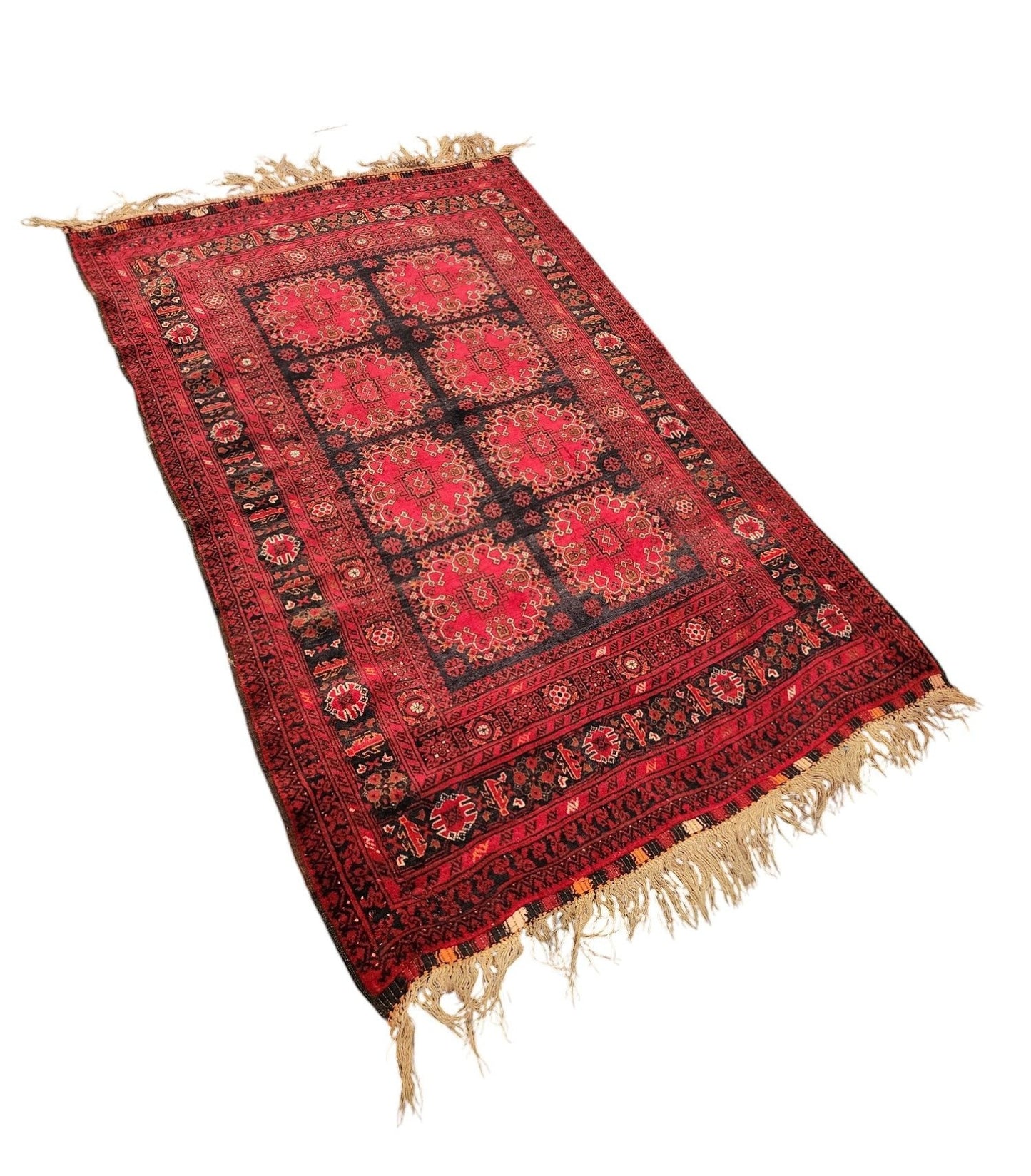 Vintage Baluch Tribal Rug – Geometric Medallion Design | 4.3 x 6.4 Feet (Sn:7511)