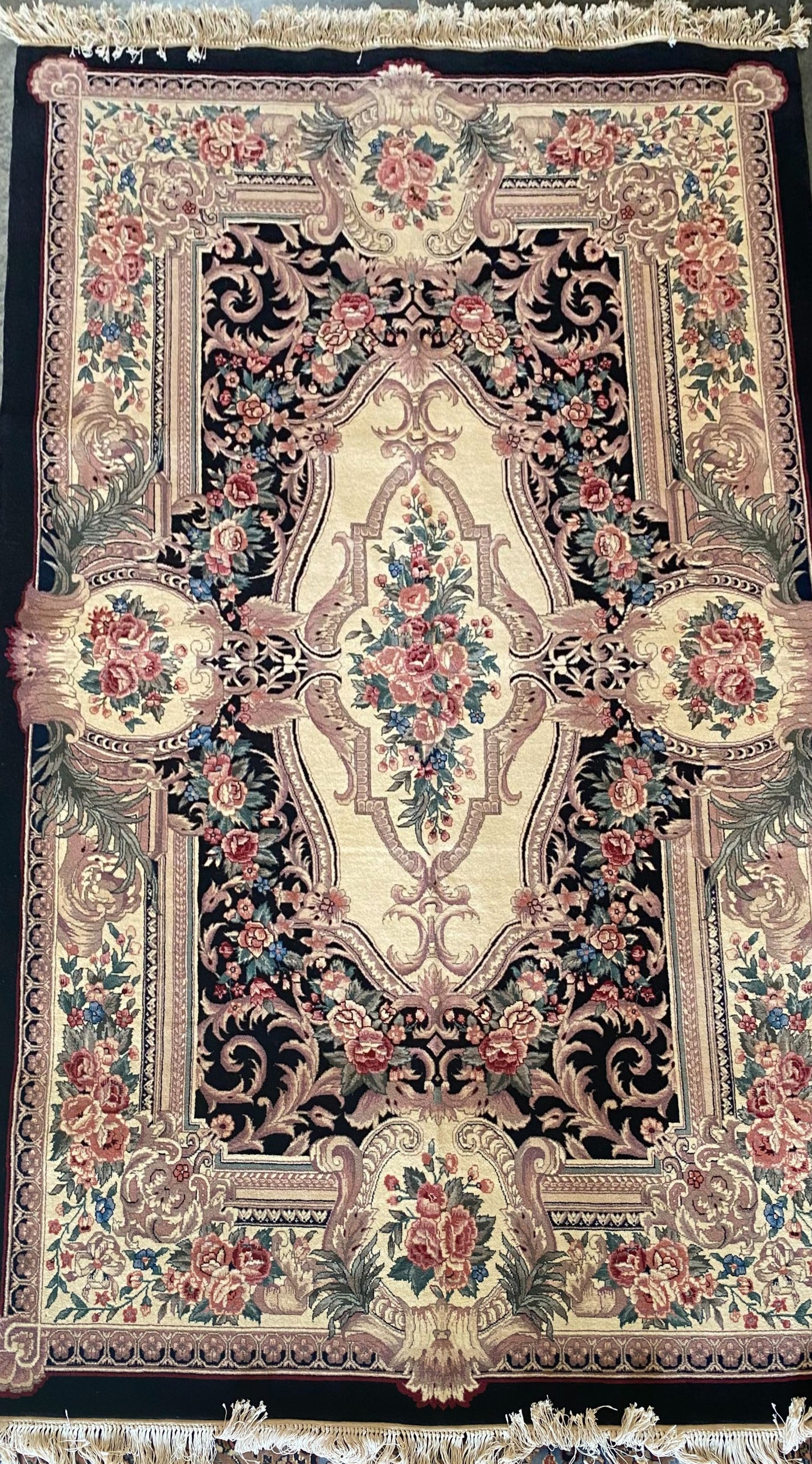 Handmade Chinese Aubusson Rug – 6x9 Feet | Floral French Style (SN:3926)
