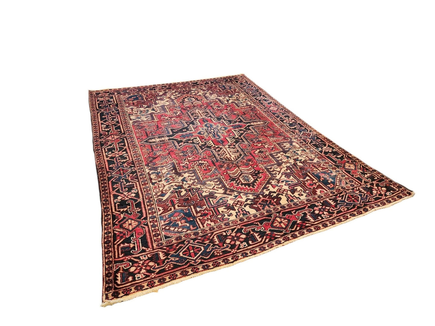 Vintage Heriz Persian Rug – 7x10 Feet – Hand-Knotted Wool with Geometric Medallion Design (SN:3943)