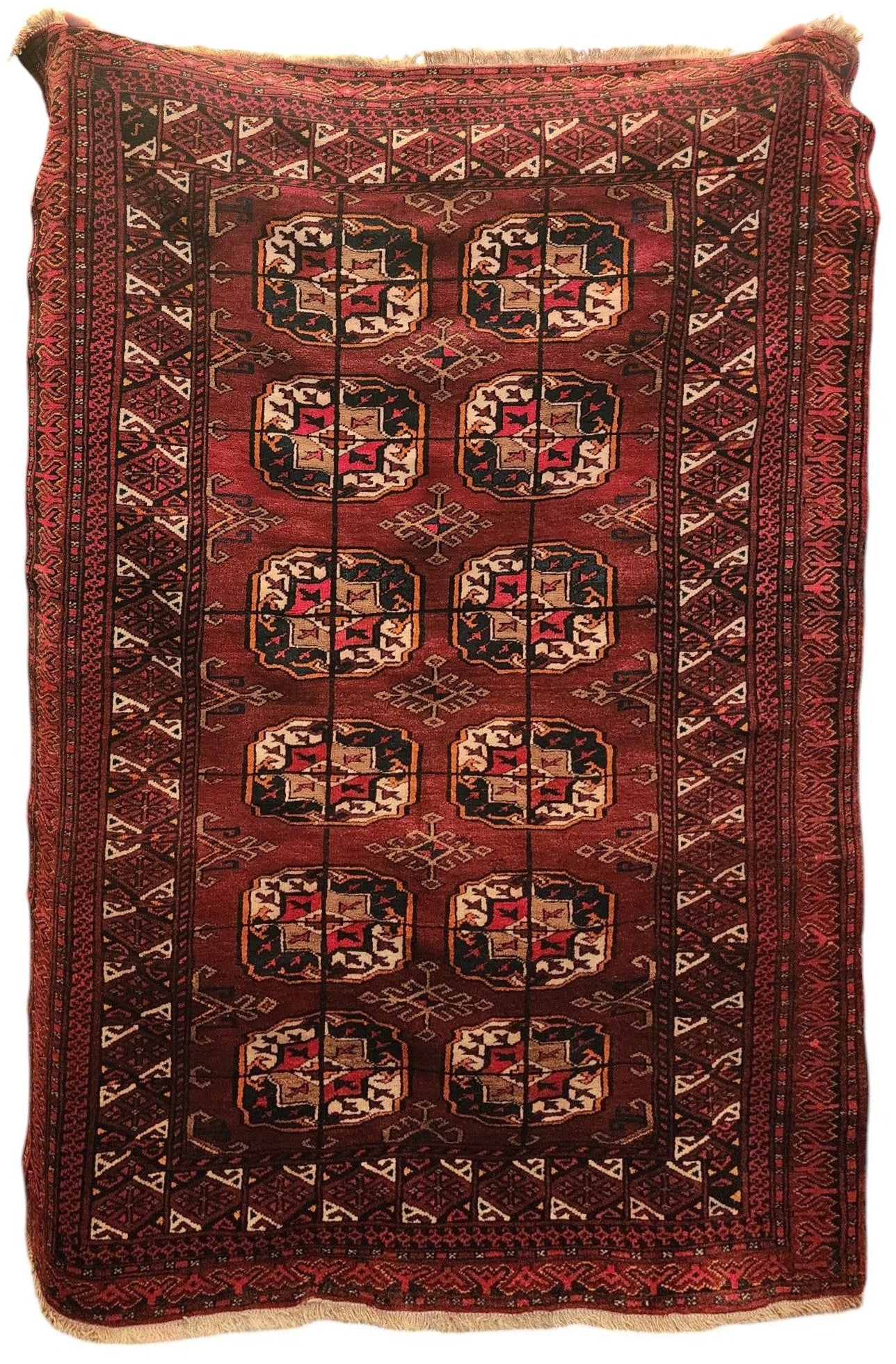 Red Turkmen Bokhara Rug – Hand-Knotted Tribal Wool | 4.0 x 6.0 Feet (Sn:5897)