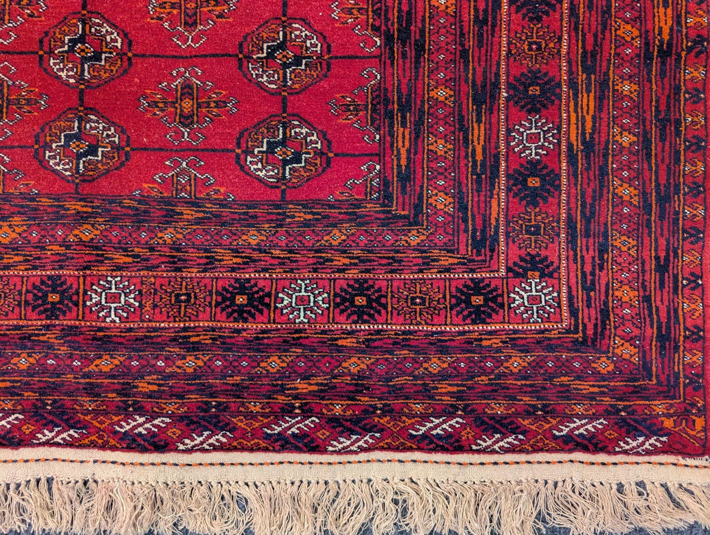 Vintage Red Bokhara Handmade Carpet |4x6.3 Feet (Sn:3825)