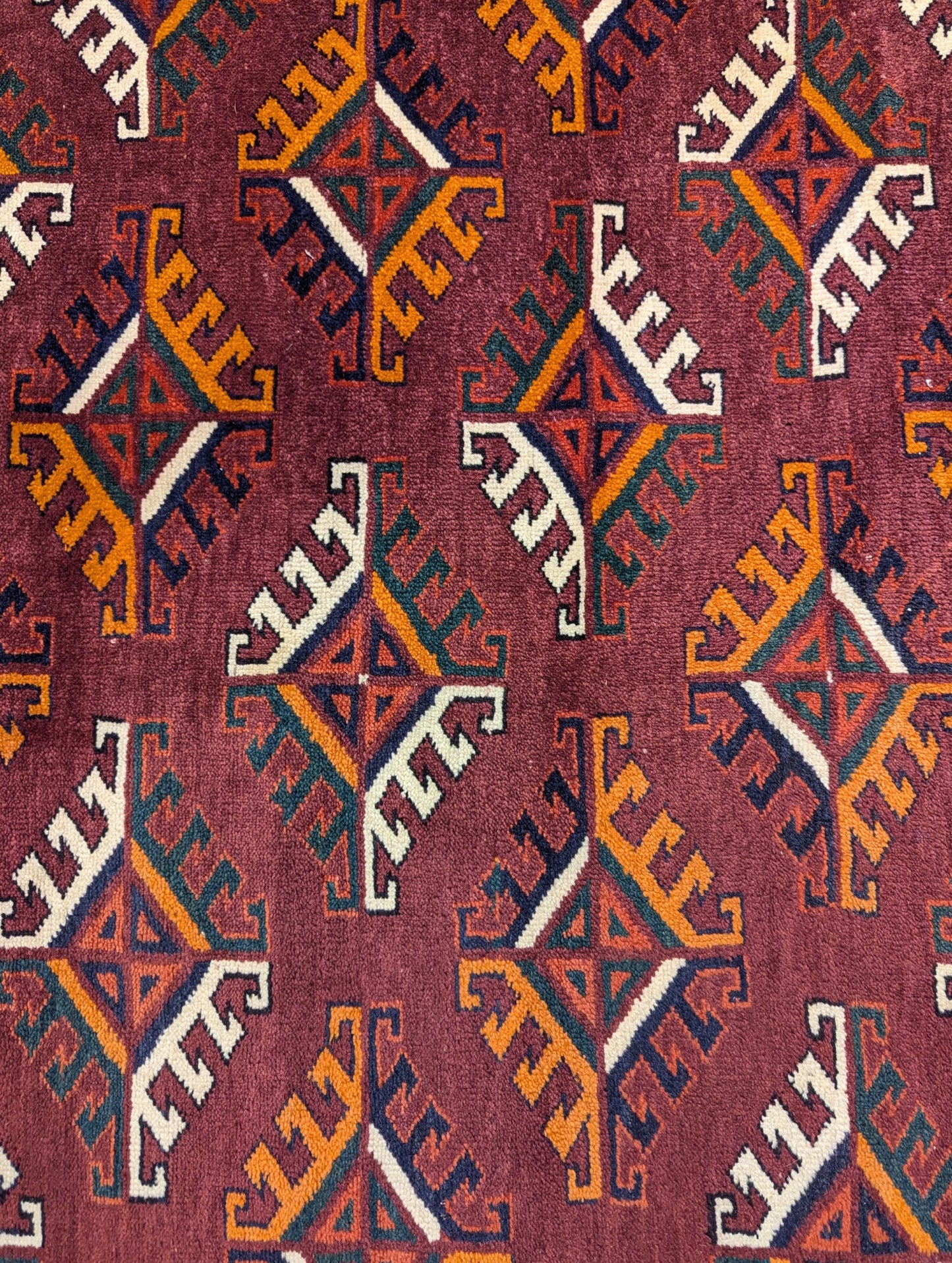 Vintage Yomud Hand-Knotted Rug – 4x6 Feet | Tribal Turkmen Carpet (Sn:4971)