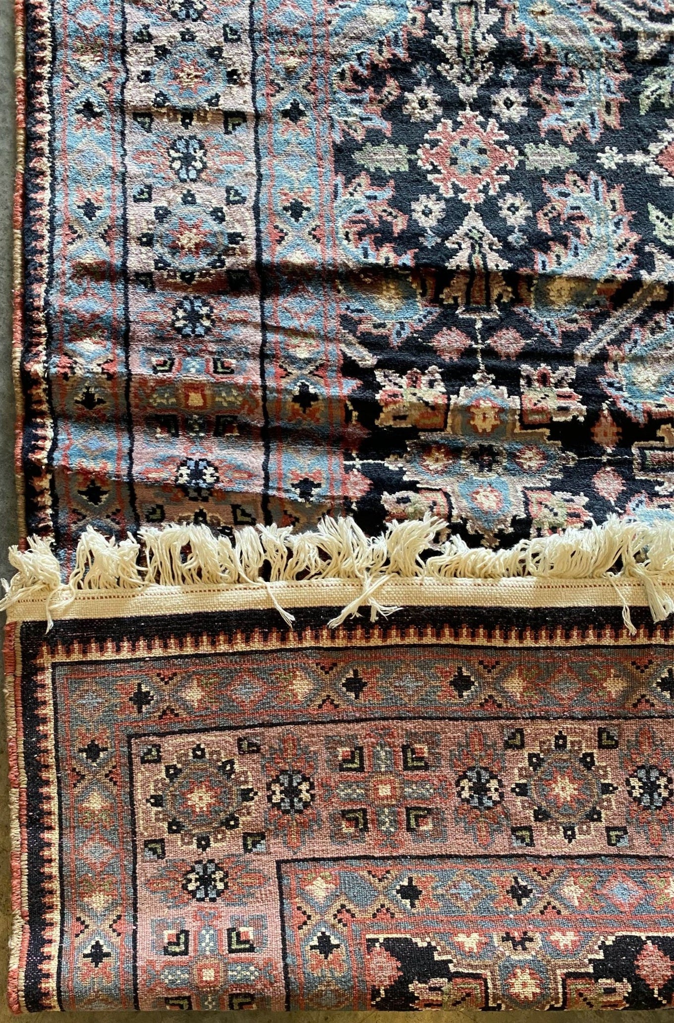 Handmade Persian Nain Rug – 4.5x6 ft | Floral Medallion | Wool & Silk (Sn:6619)