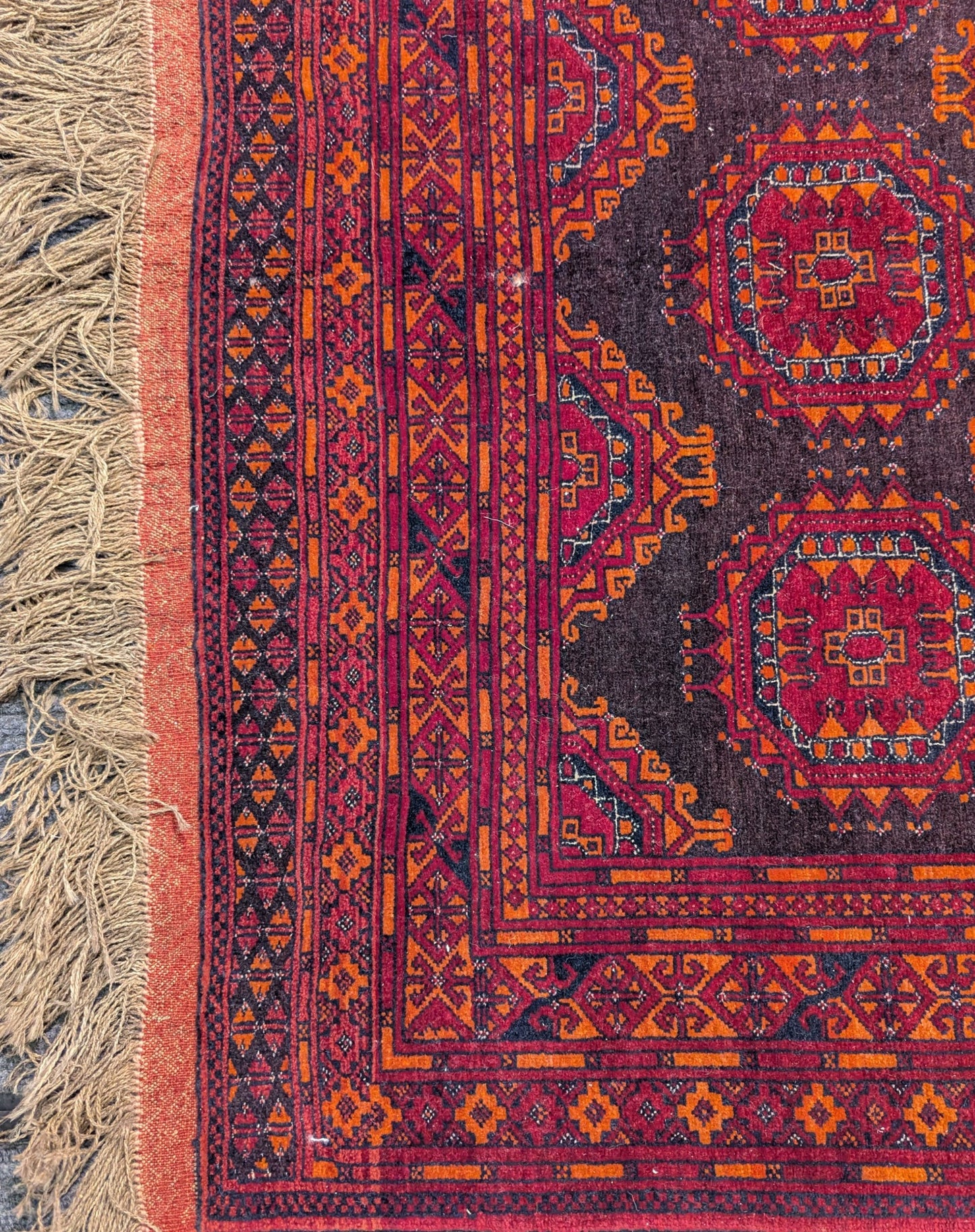 Vintage Bashir Turkmen Rug – 4x6 ft – Deep Red & Orange Tribal Motifs (Sn:3627)
