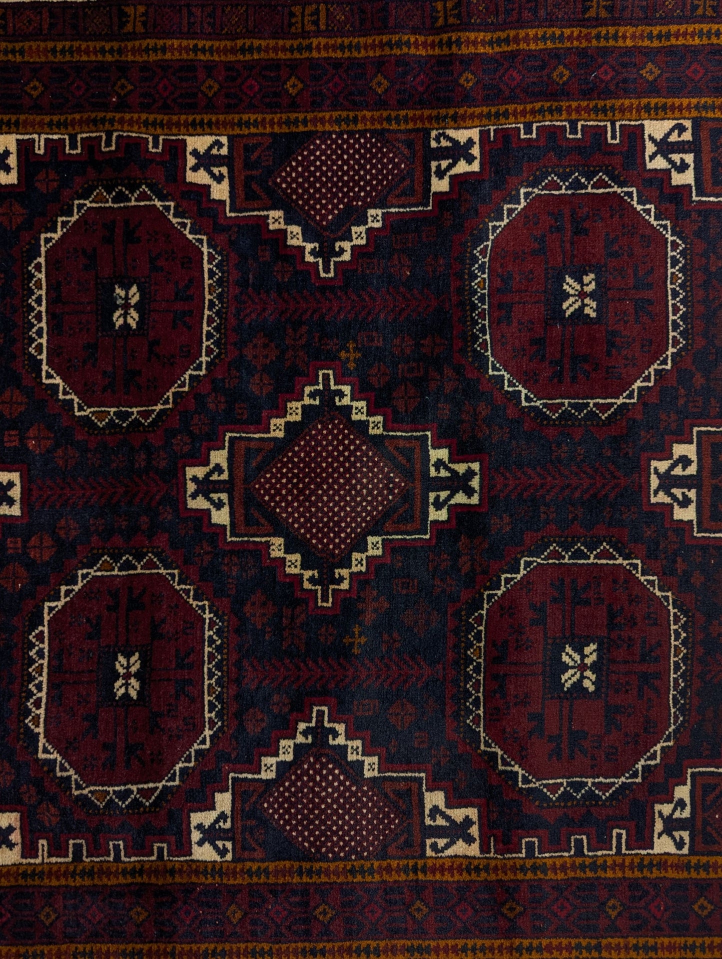 Brown Baluch Tribal Rug – 4x7 Feet – Hand-Knotted Wool, Octagon & Diamond Medallion Design(Sn:3579)