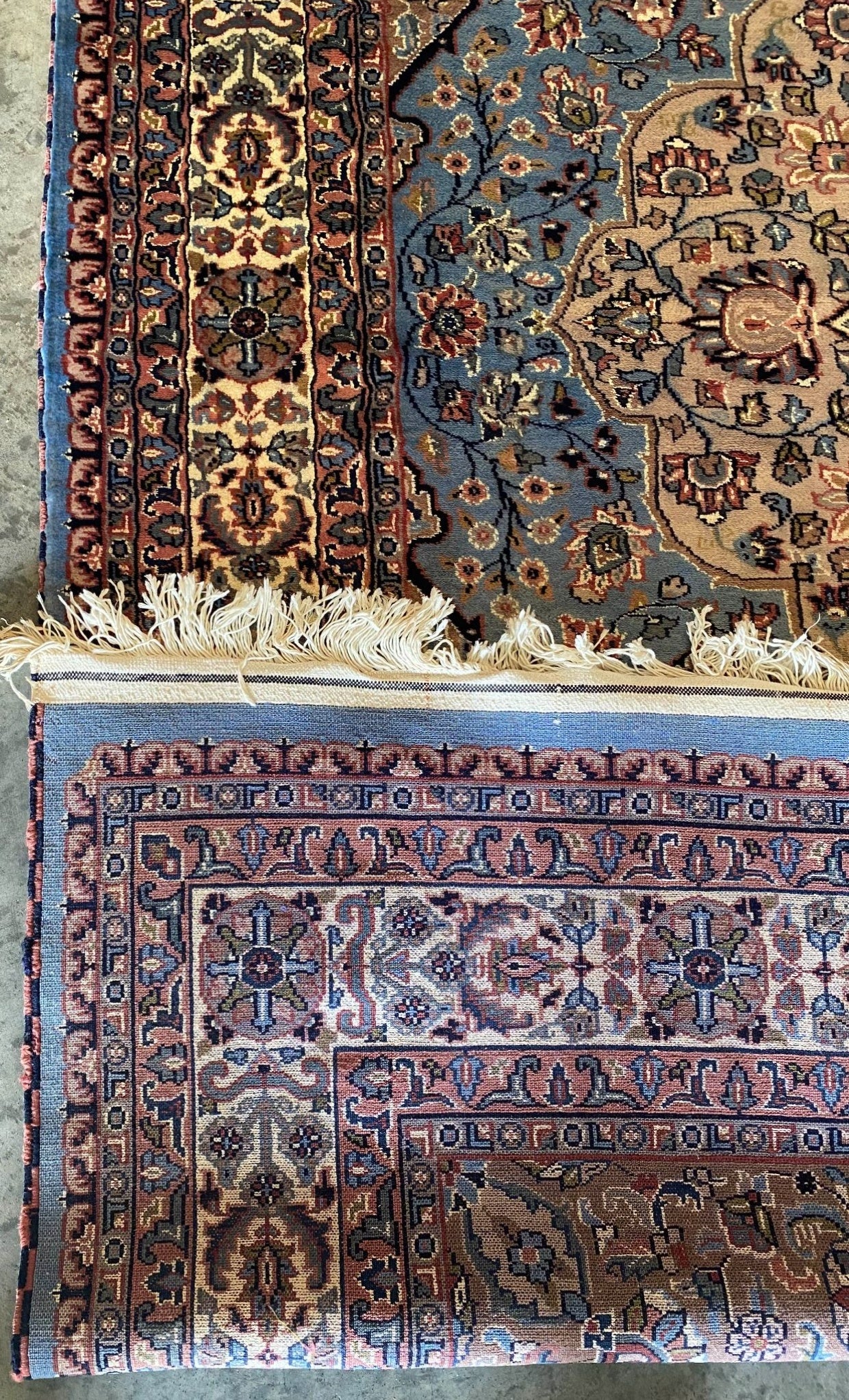 Vintage Persian Kashan Rug – 5.5x8 ft – Hand-Knotted Wool with Medallion Floral Design(SN:7208)