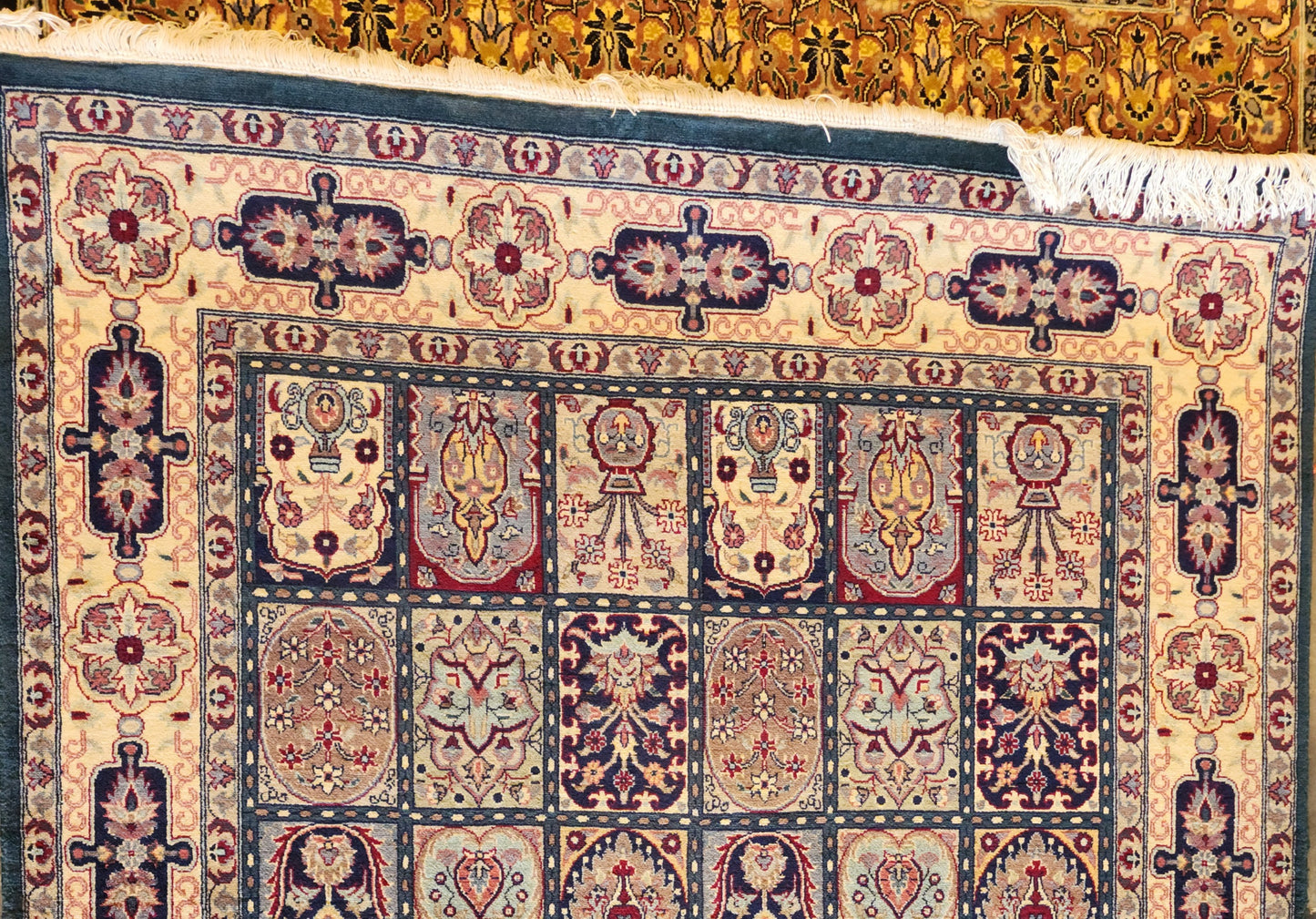 Qum Panel design 4.5X7 Feet (Sn:8166)