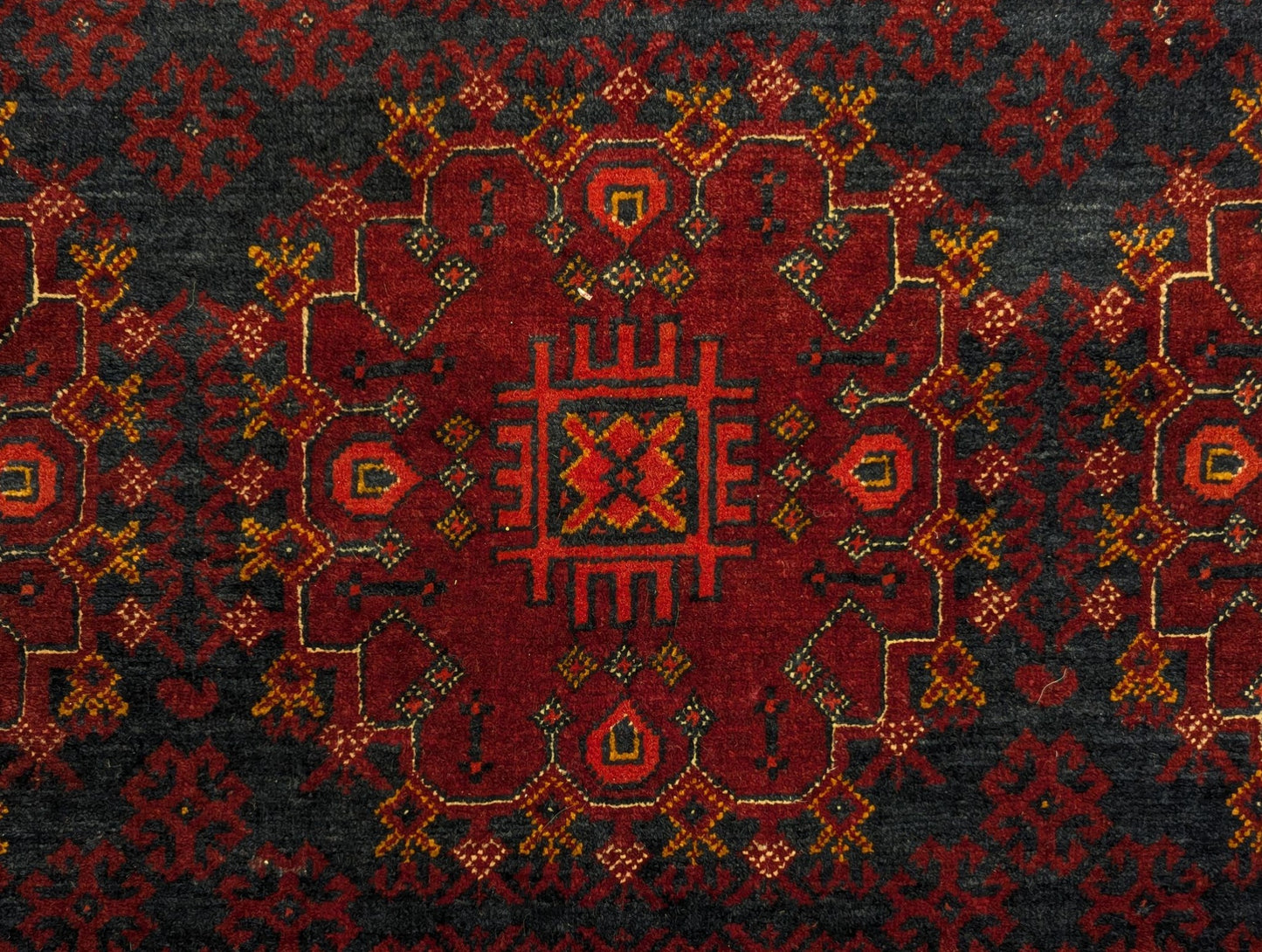 Vintage Turkmen Bokhara Rug – 7x10 ft – Deep Red Tribal Guls(sn:6044)