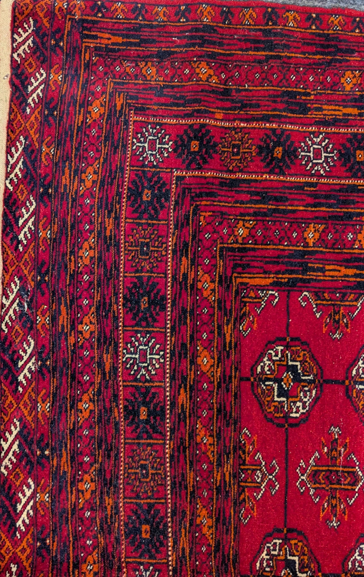 Vintage Red Bokhara Handmade Carpet |4x6.3 Feet (Sn:3825)