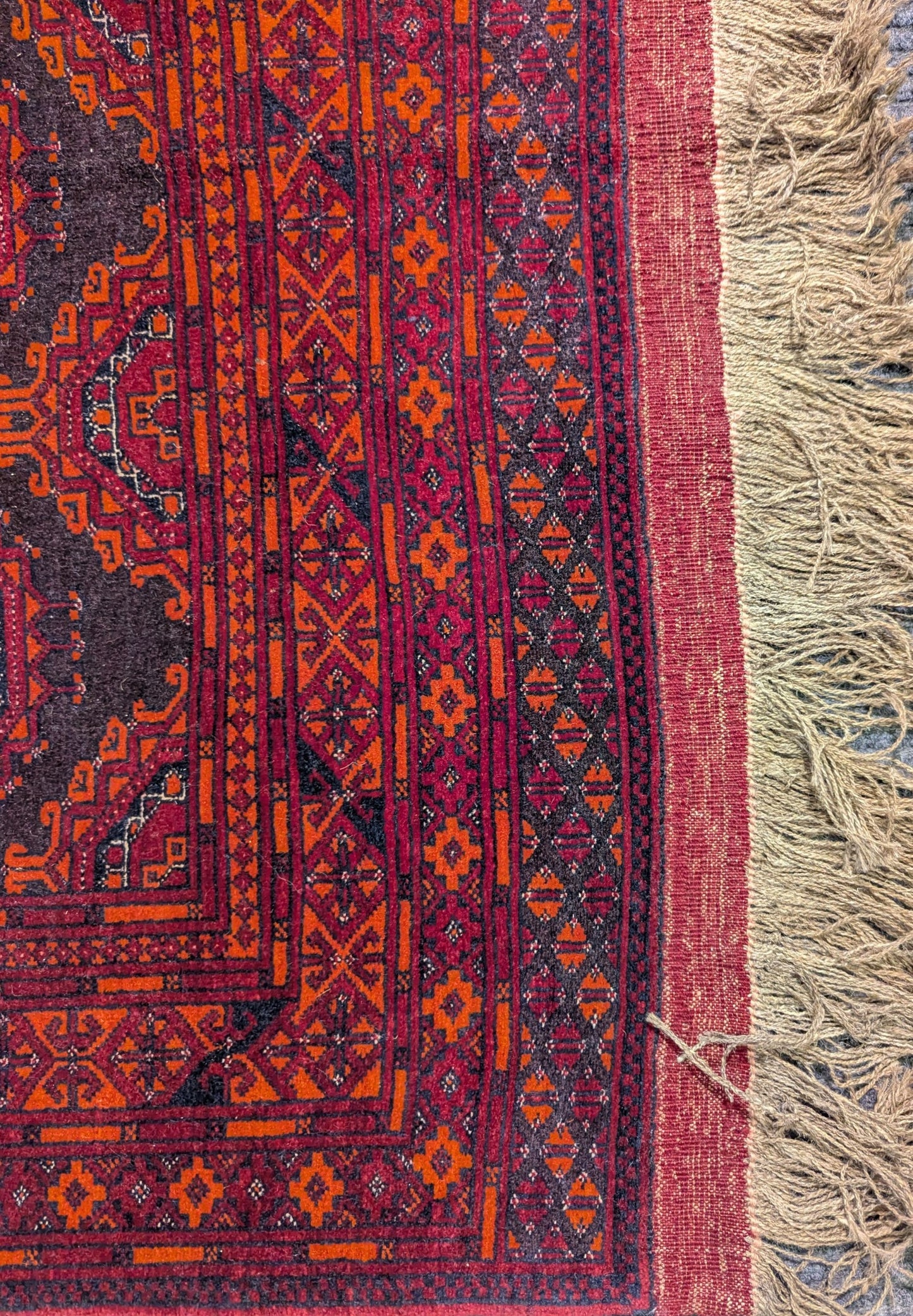 Vintage Bashir Turkmen Rug – 4x6 ft – Deep Red & Orange Tribal Motifs (Sn:3627)