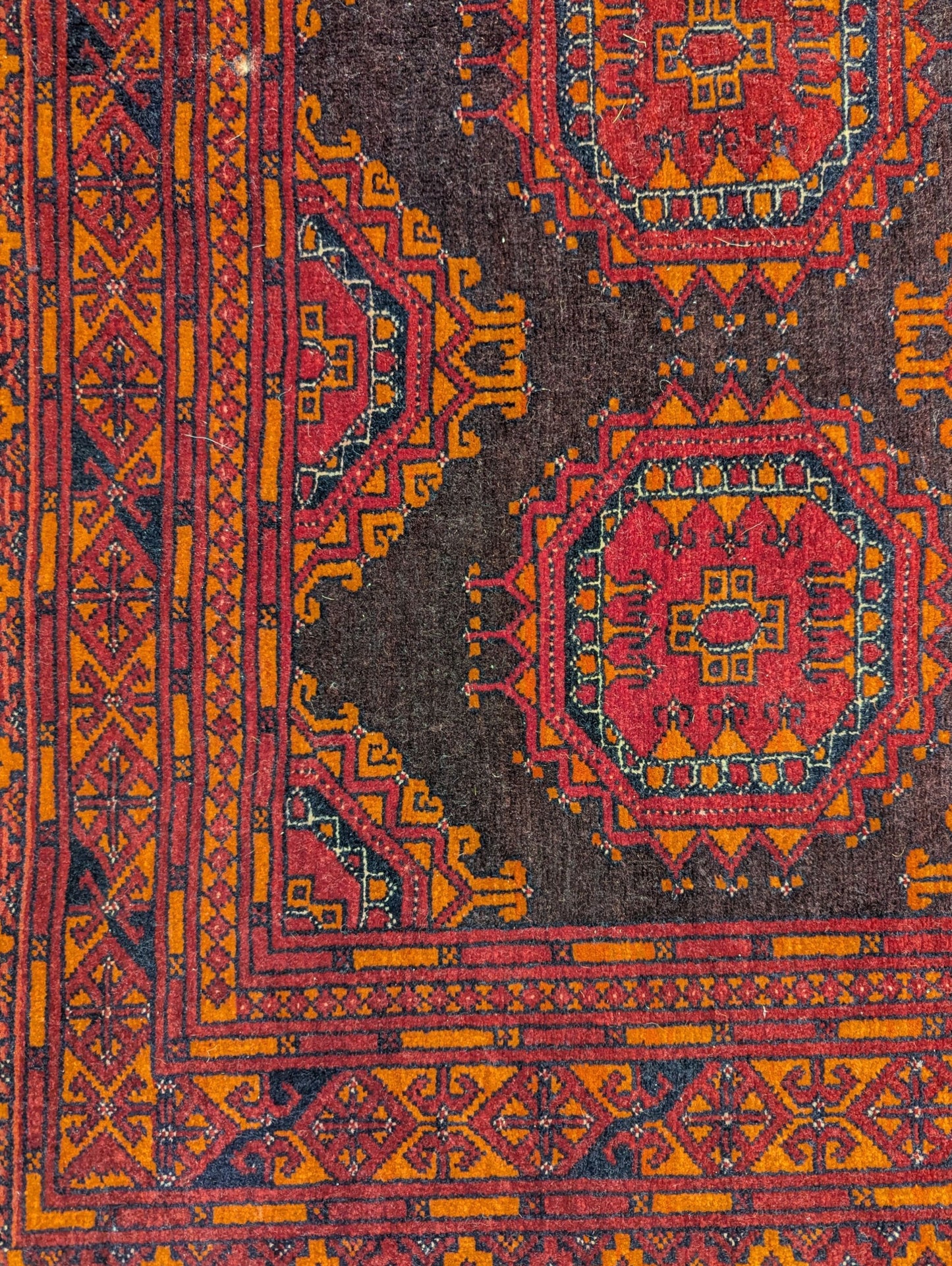 Vintage Bashir Turkmen Rug – 4x6 ft – Deep Red & Orange Tribal Motifs (Sn:3627)