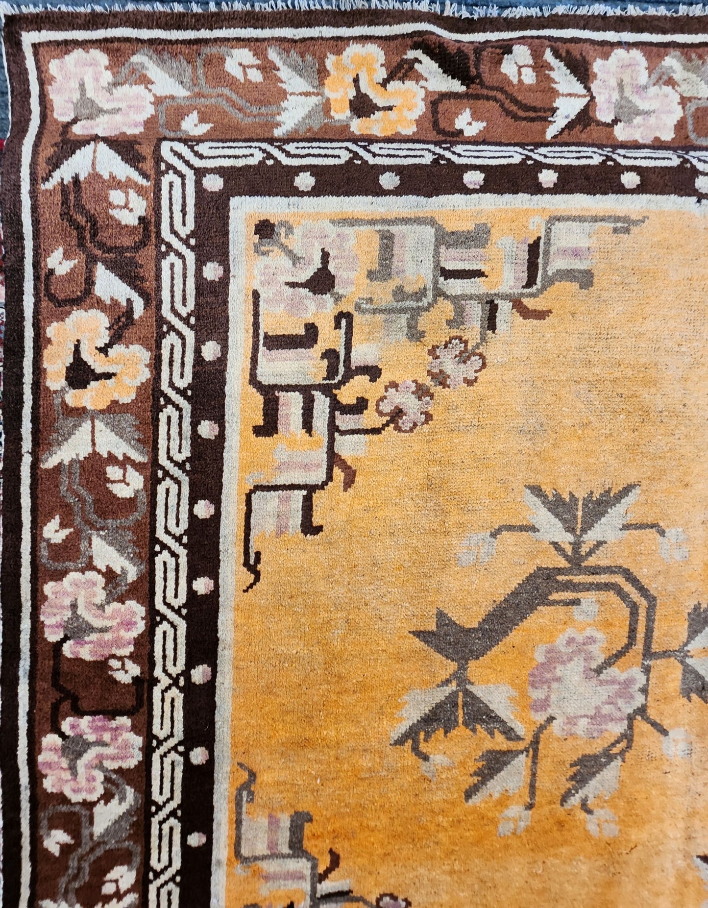 Vintage Beijing Chinese Rug – 5x10 Feet – Golden Yellow & Brown Floral Medallion(SN:MK01)