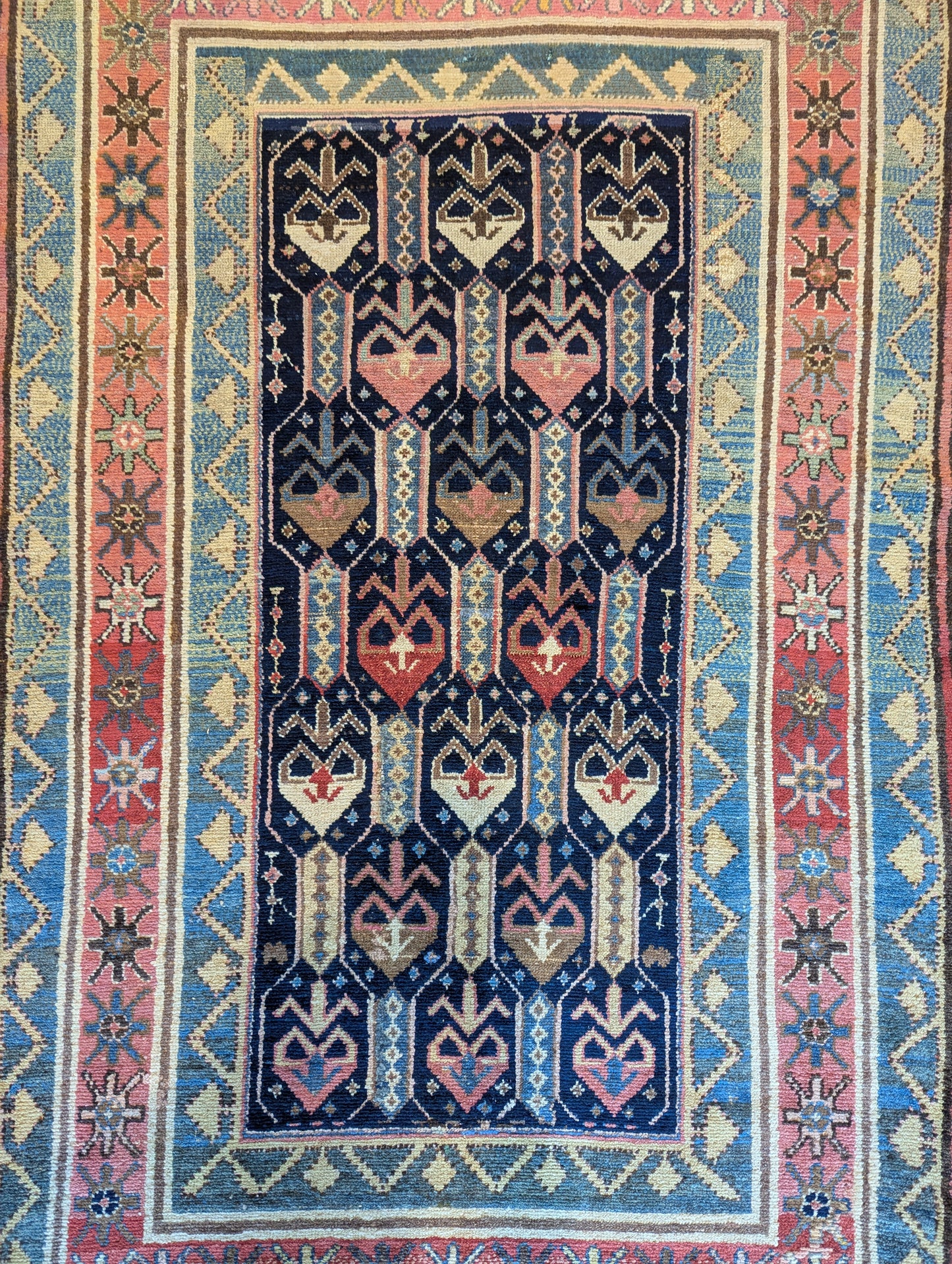 Vintage Hamadan Village Rug – 3x5 Feet – Handwoven Geometric Tribal Design(Sn:8160)