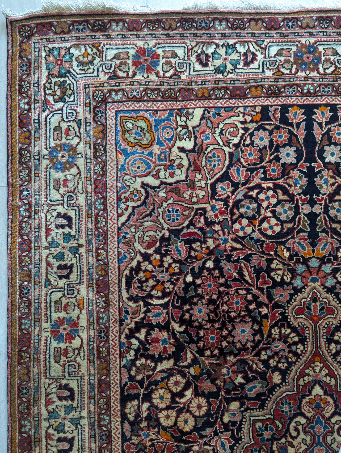 Blue Bakhtiari 4.4 X 6.8 Feet (Sn:2452)