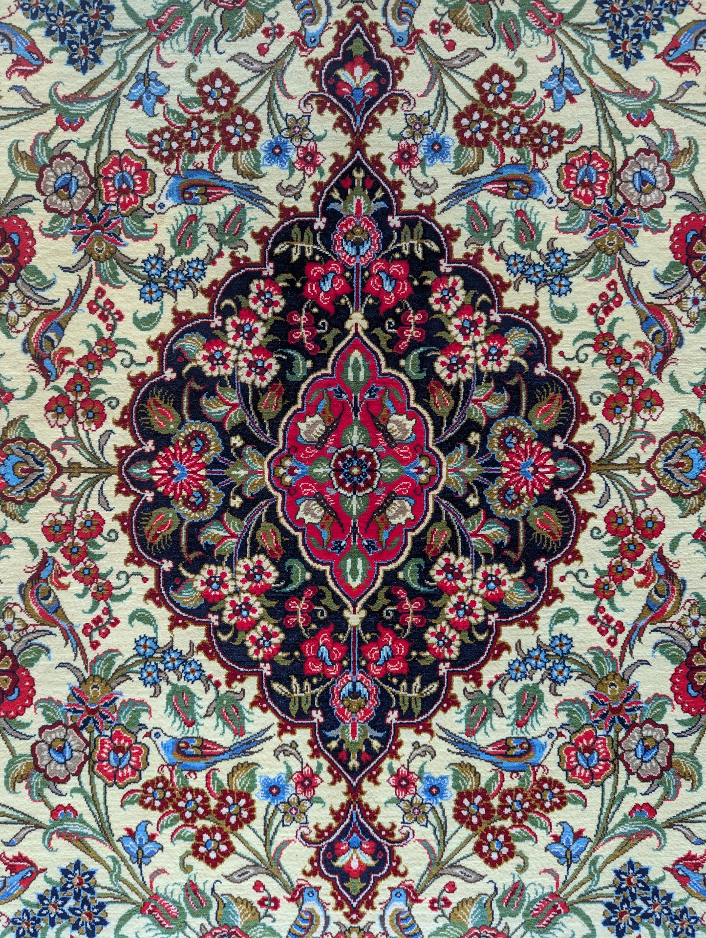 Cream Qum 4.5X7 Feet (Sn:4813)