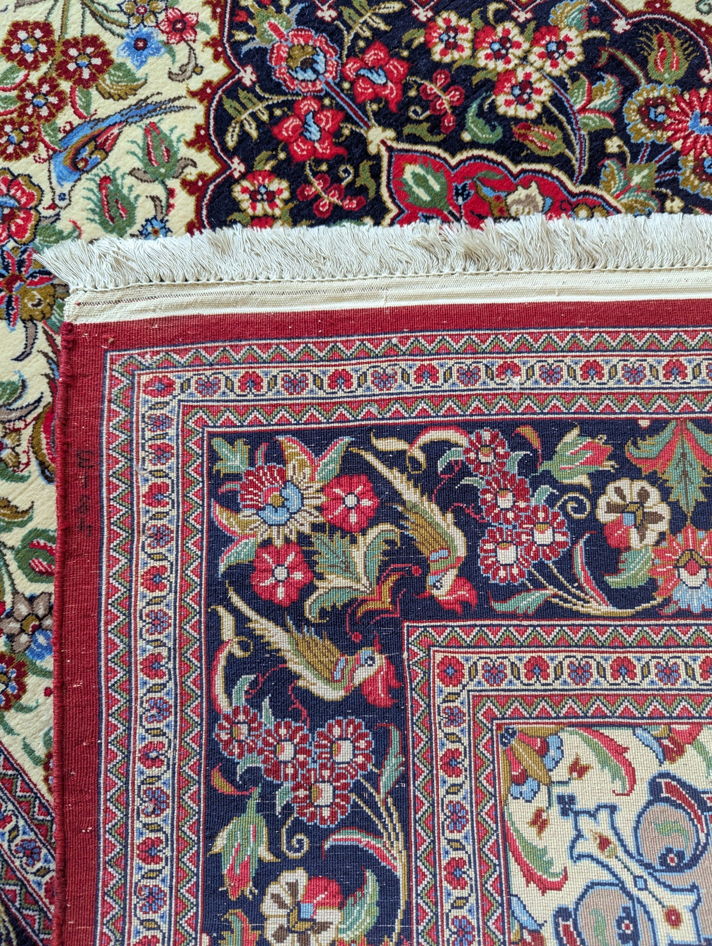 Cream Qum 4.5X7 Feet (Sn:4813)