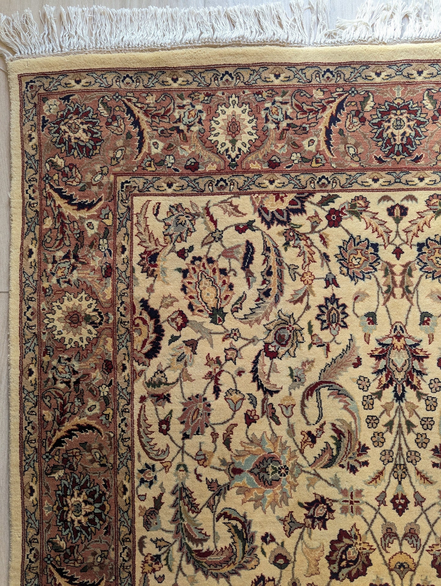 Cream Kashan 4.5X7 Feet (Sn:8176)