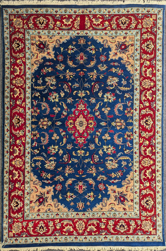 Blue & Red Kashan-Style Handmade Wool Rug – 4.5x7 ft | Floral Medallion Design (Sn:1941)