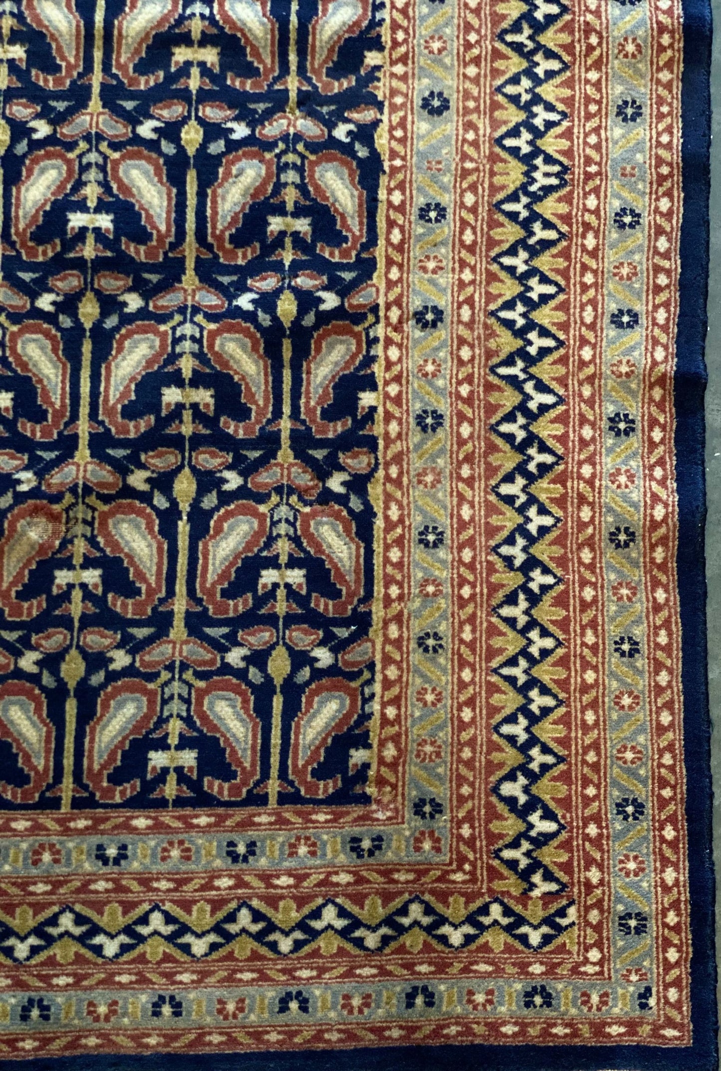 Handmade Persian Qom Rug – Navy Boteh (paisley) Design – 4x6 Feet (SN:Q19)