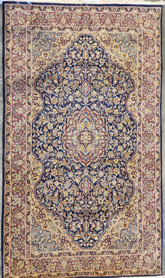 Blue Kashan Handmade Vintage Carpet (4.5 X 7 Feet, Pre-1980)(Sn:c43)