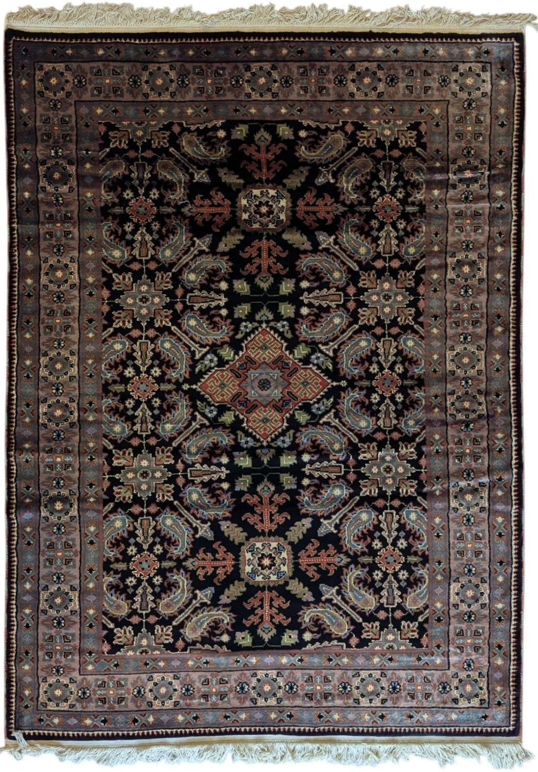 Handmade Persian Nain Rug – 4.5x6 ft | Floral Medallion | Wool & Silk (Sn:6691)