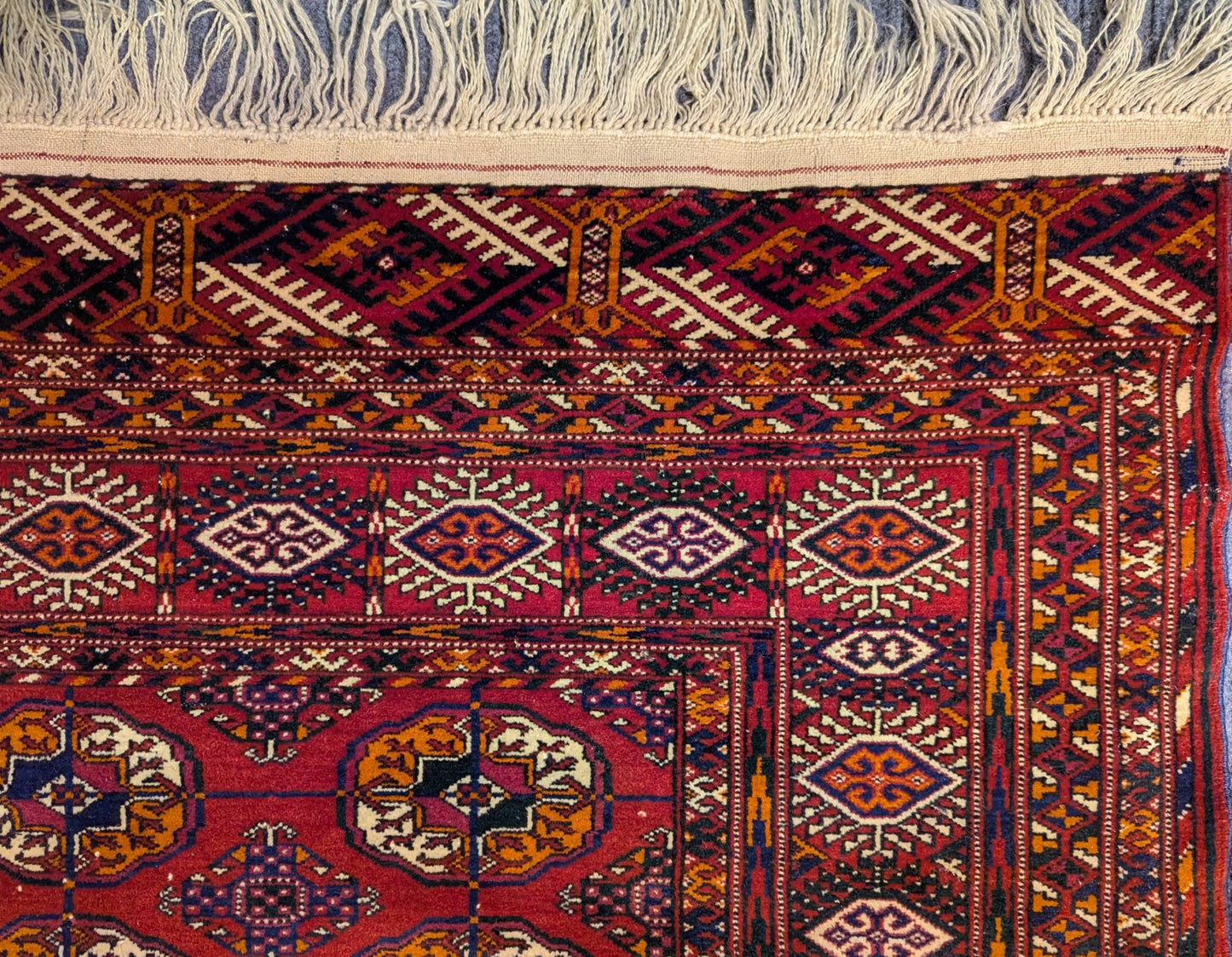 Vintage Turkmen Tekke Bokhara Rug – 4.3x6 Feet | Handwoven Tribal Wool Carpet(Sn:7309)