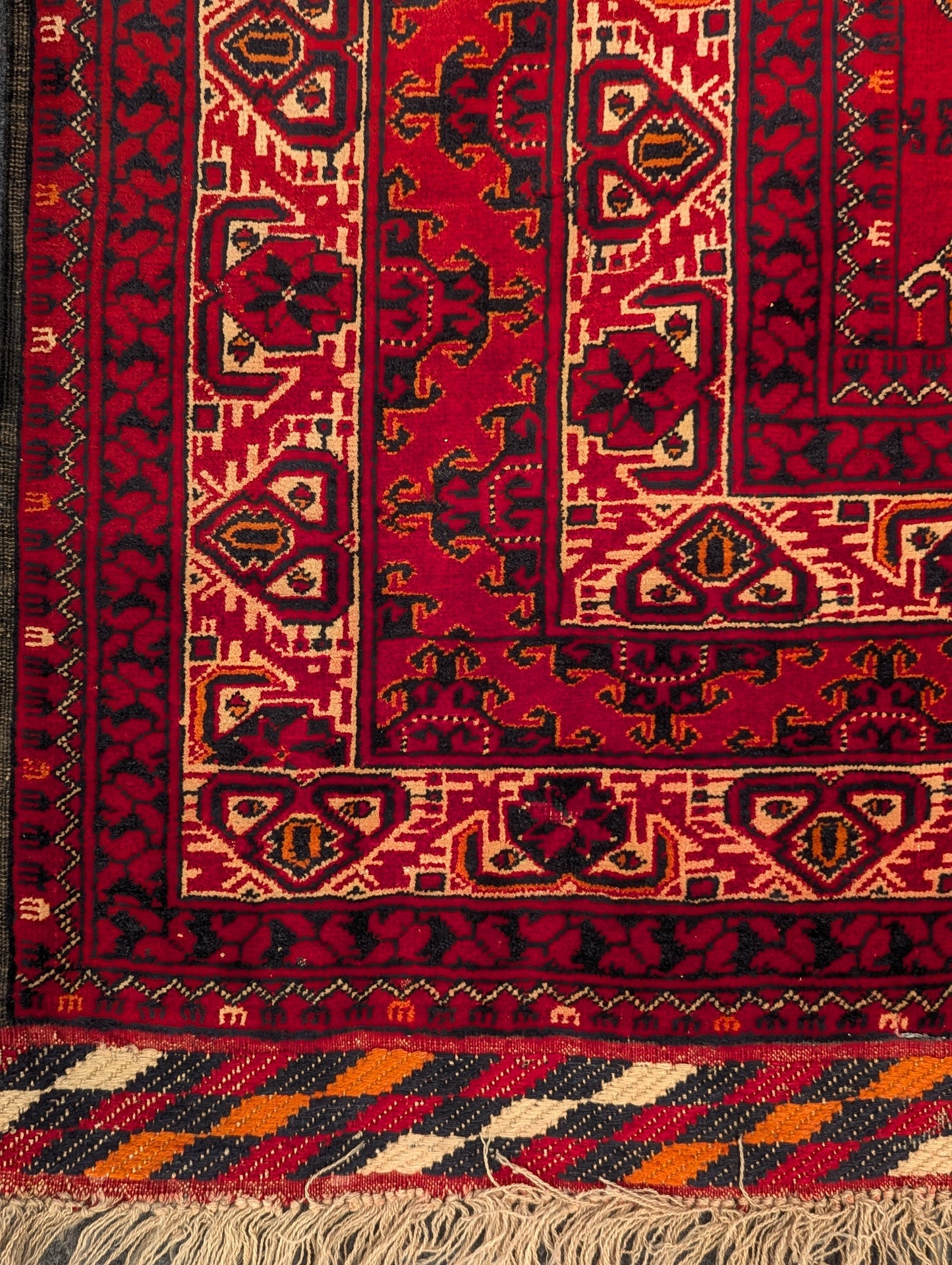 Hand-Knotted Bokhara Rug – Red Tekke Gul Design | 7x10 Feet (Sn:7523)