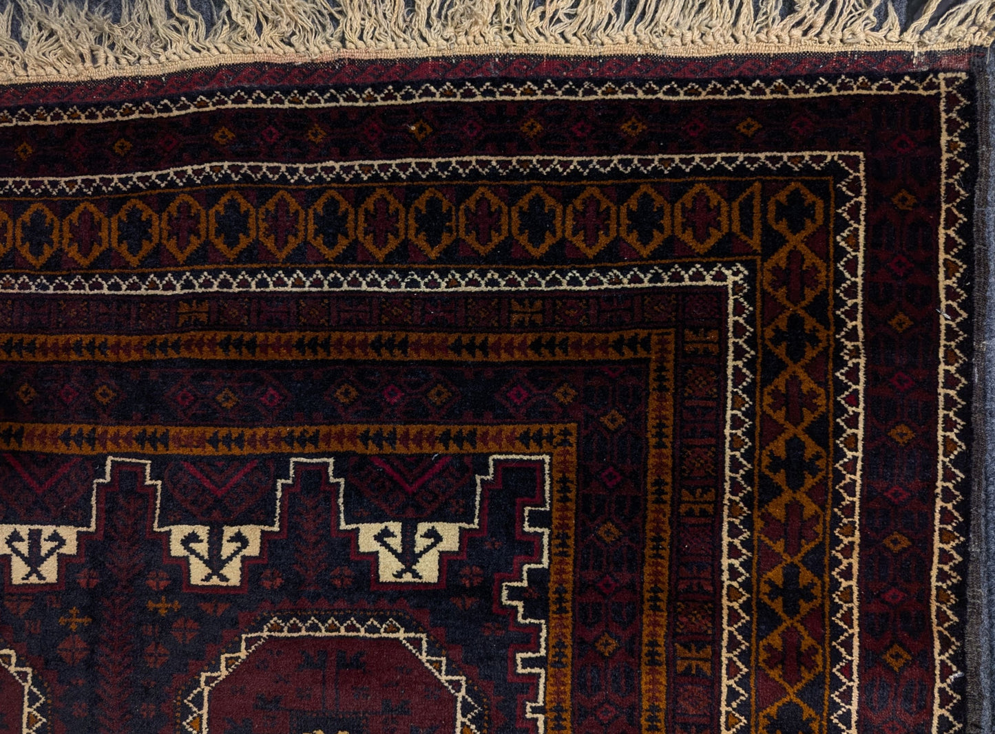 Brown Baluch Tribal Rug – 4x7 Feet – Hand-Knotted Wool, Octagon & Diamond Medallion Design(Sn:3579)