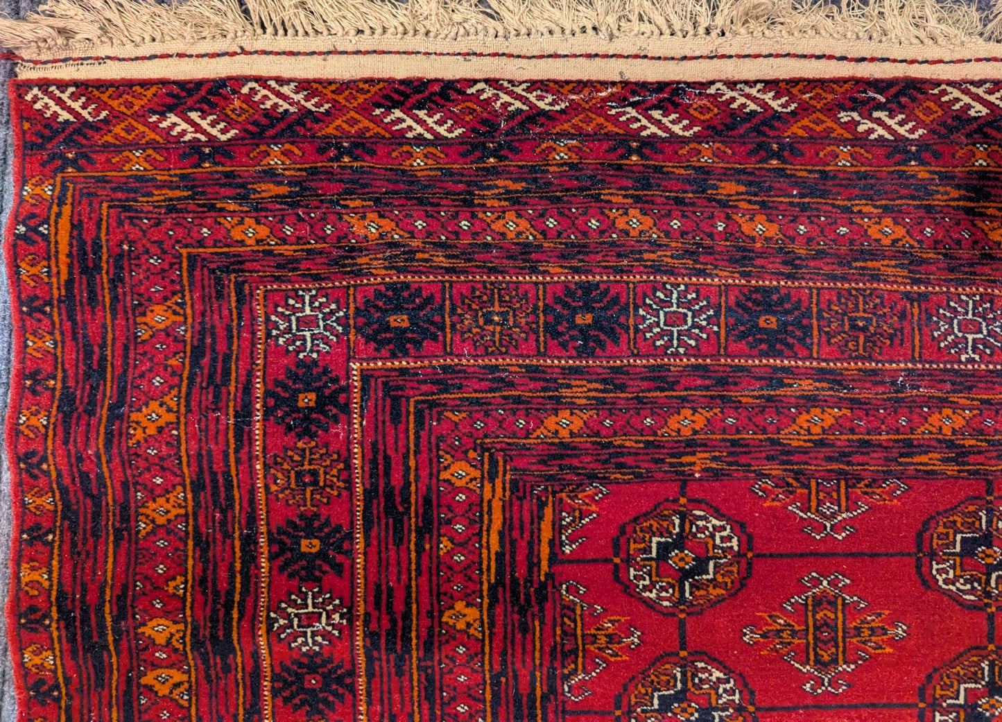 Vintage Red Bokhara Handmade Carpet |4x6.3 Feet (Sn:3825)