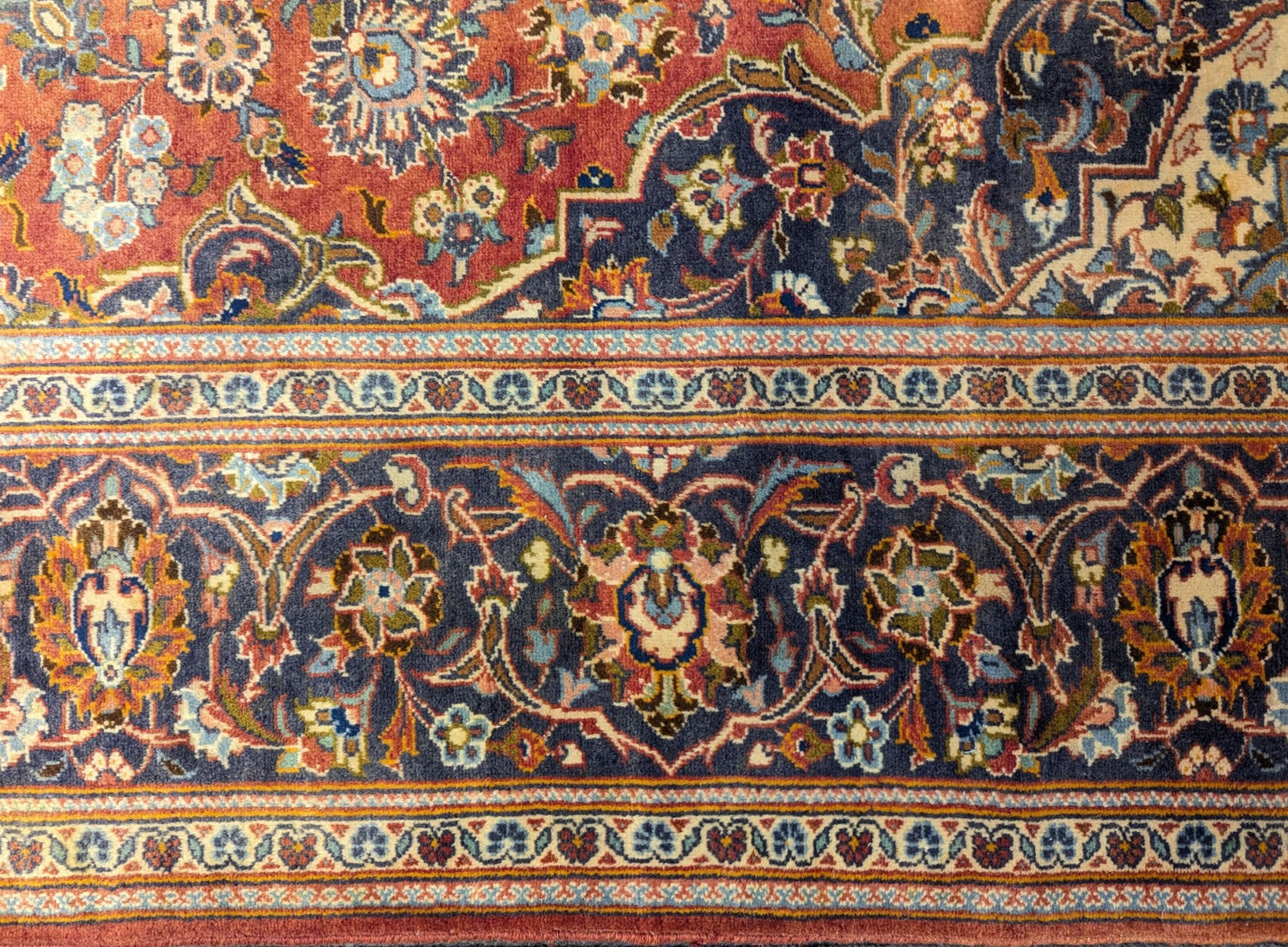 Vintage Red Kashan Rug – 6.7 x 9.8 Feet – Hand-Knotted Wool (Sn:5996)