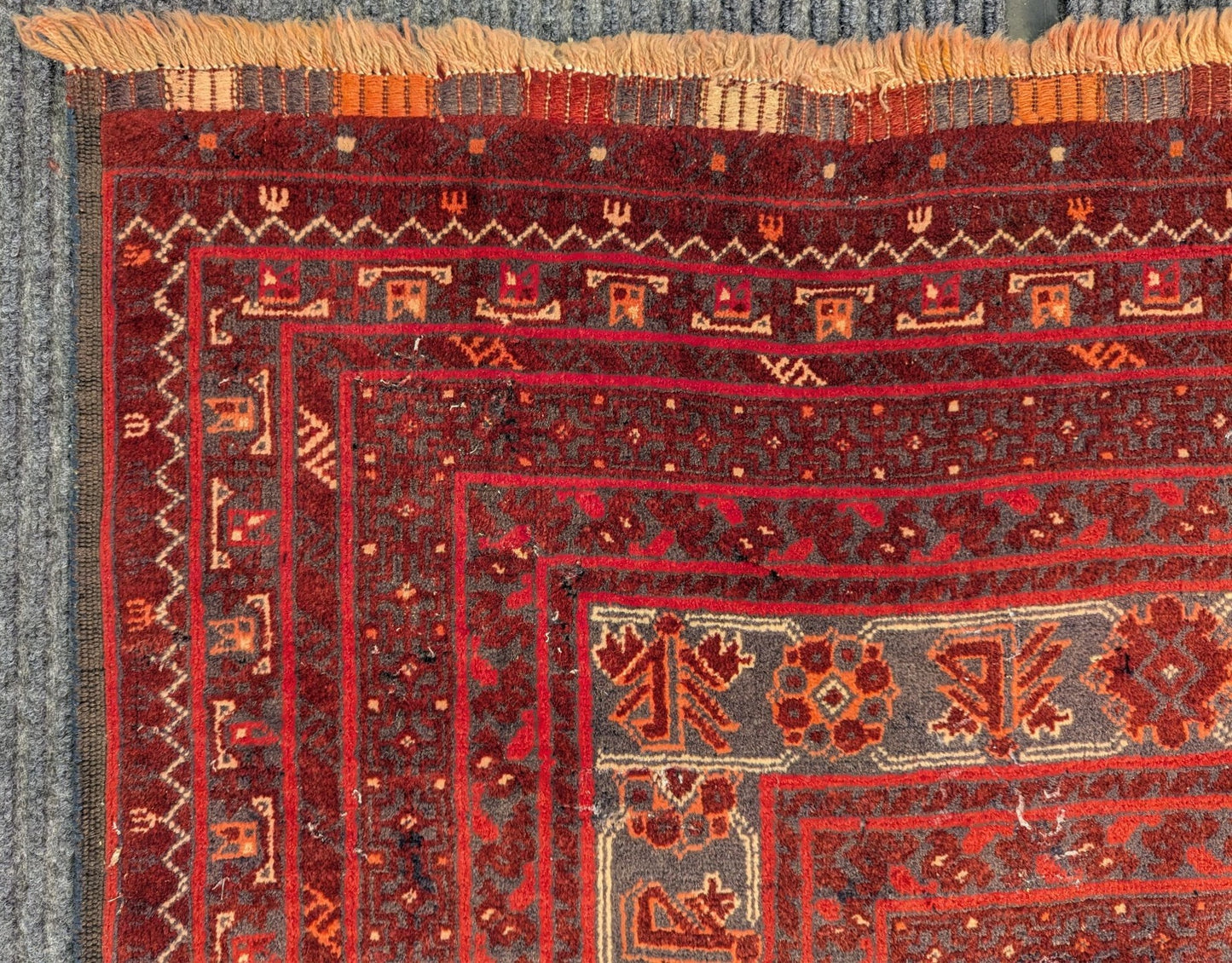 Antique Red Turkmen 7x10 feet (sn:7317)