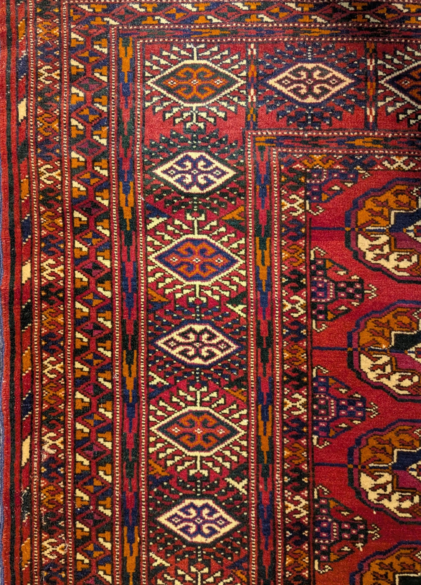 Vintage Turkmen Tekke Bokhara Rug – 4.3x6 Feet | Handwoven Tribal Wool Carpet(Sn:7309)