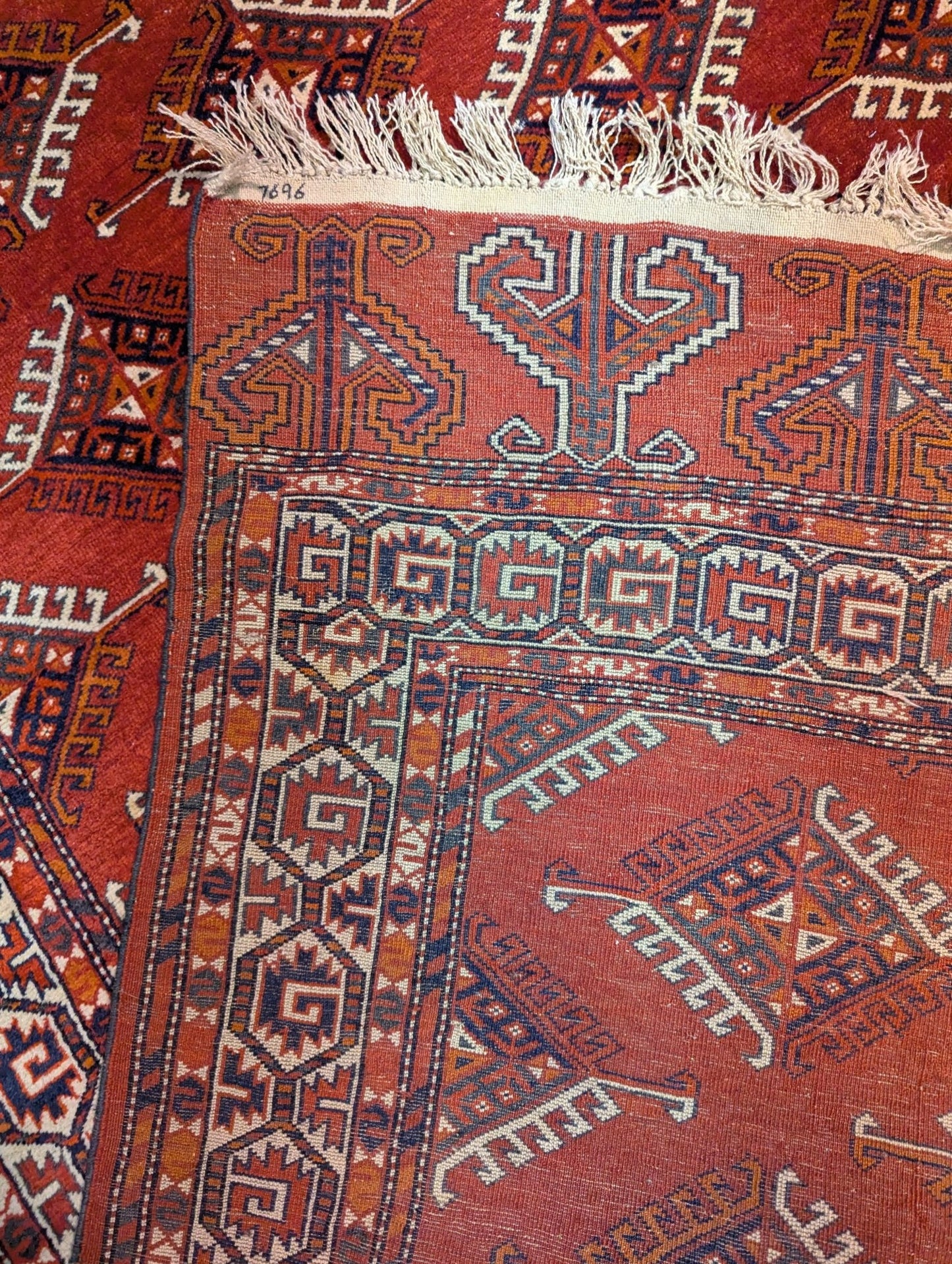 Vintage Yomud Rug – Handwoven 4x6 ft Tribal Wool Carpet(Sn:7696)