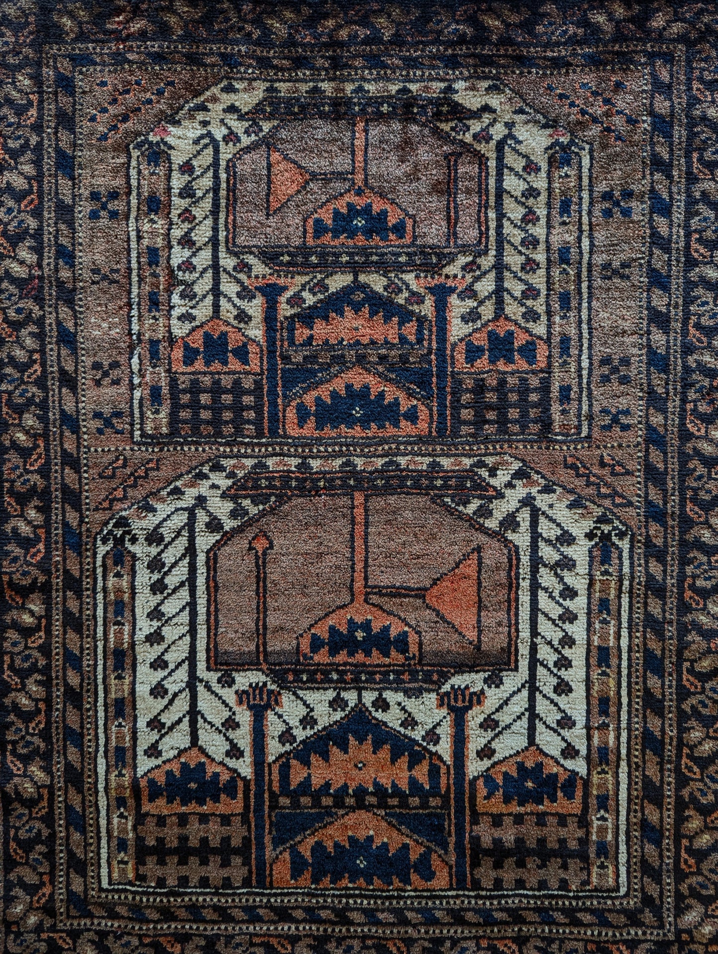 Vintage Baluch-Turkmen Prayer Rug – 2.5x3 Feet | Handwoven Wool(Sn:7362)