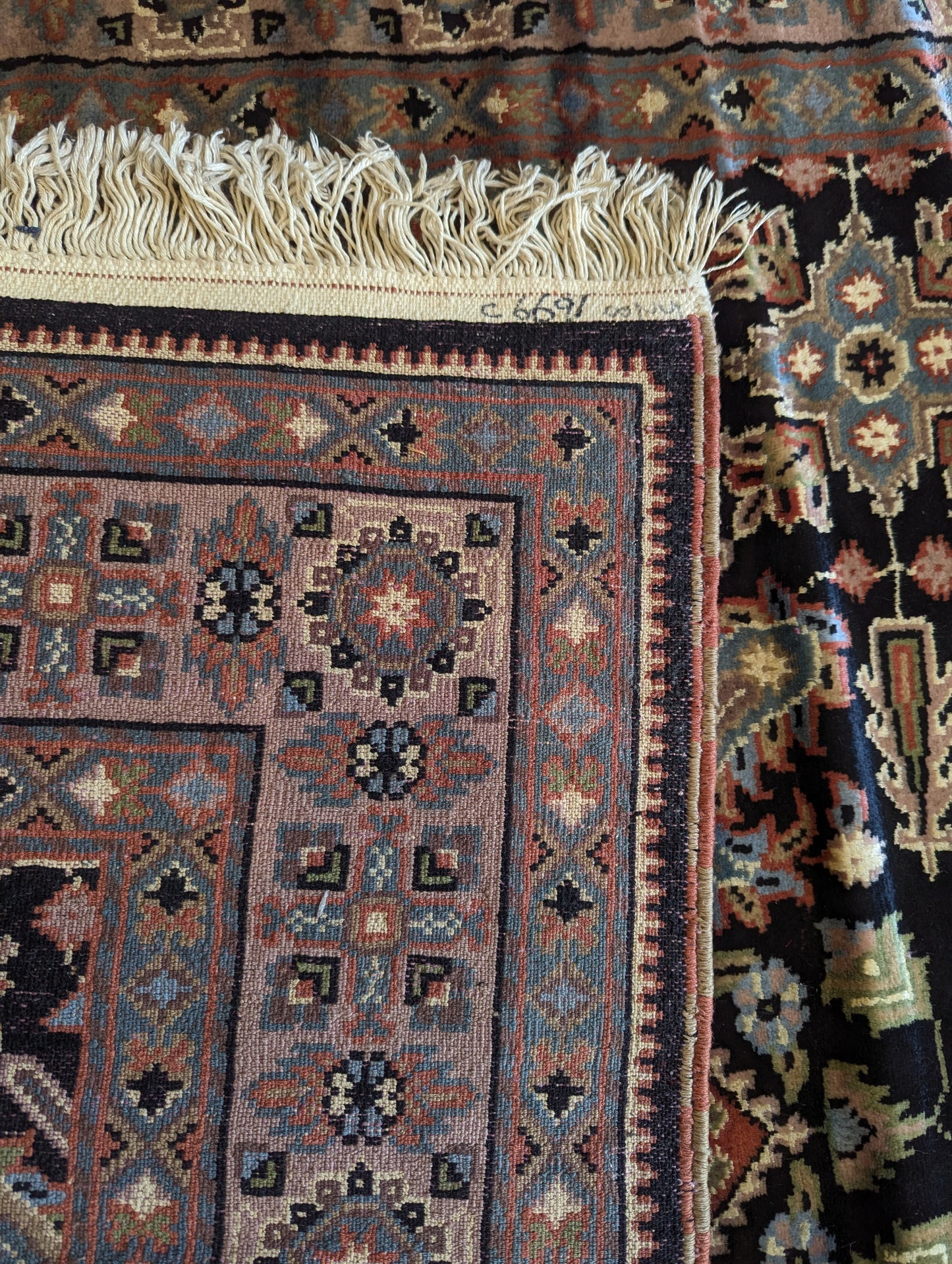 Handmade Persian Nain Rug – 4.5x6 ft | Floral Medallion | Wool & Silk (Sn:6691)