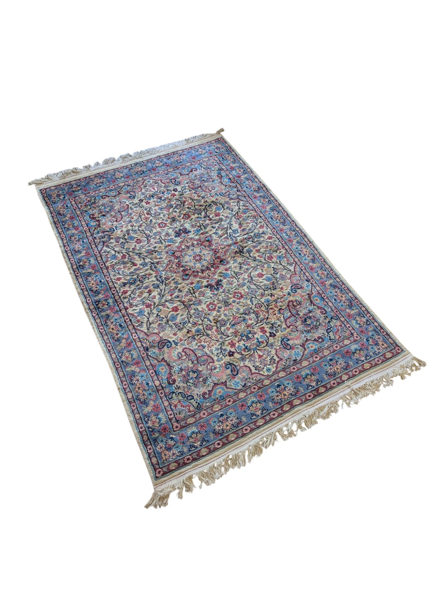 Handmade Vintage Kashan Rug – 4x6 Feet – Cream Base with Floral Medallion(SN:7000)