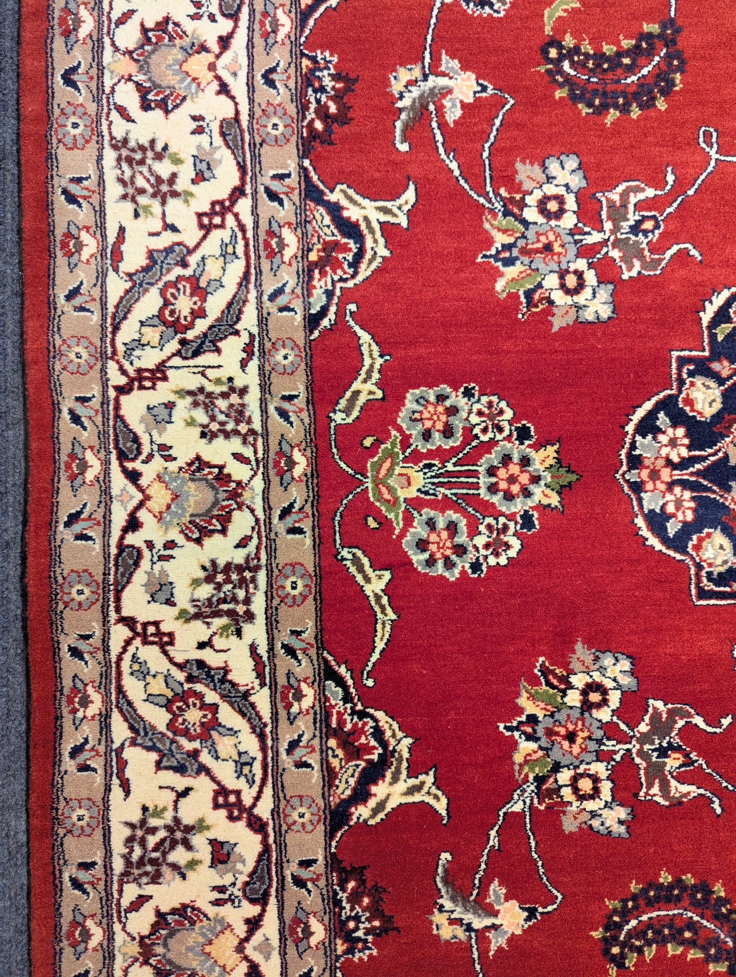 Red Kashan-Style Handmade Wool Rug – 4.5x7 ft | Floral Medallion Design(Sn:1351)