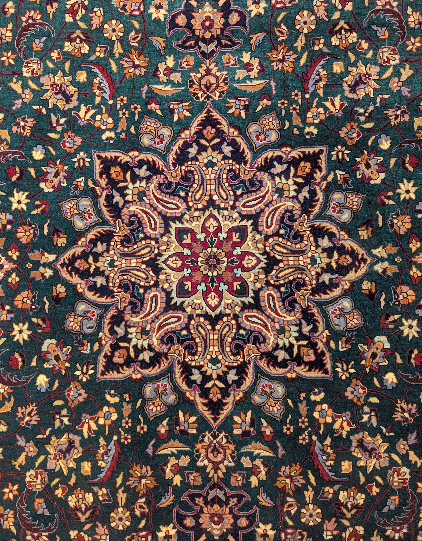 Emerald Green Tabriz-Style Handmade Wool Rug – 4.5x7 ft | Floral Paisley Border(Sn:2162)