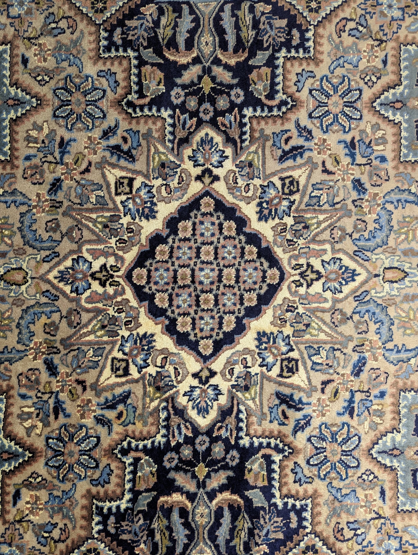 Vintage Pakistani Kashan-Style Handmade Wool Rug – 6x9 Feet | 45+ Years Old(sn:7211)