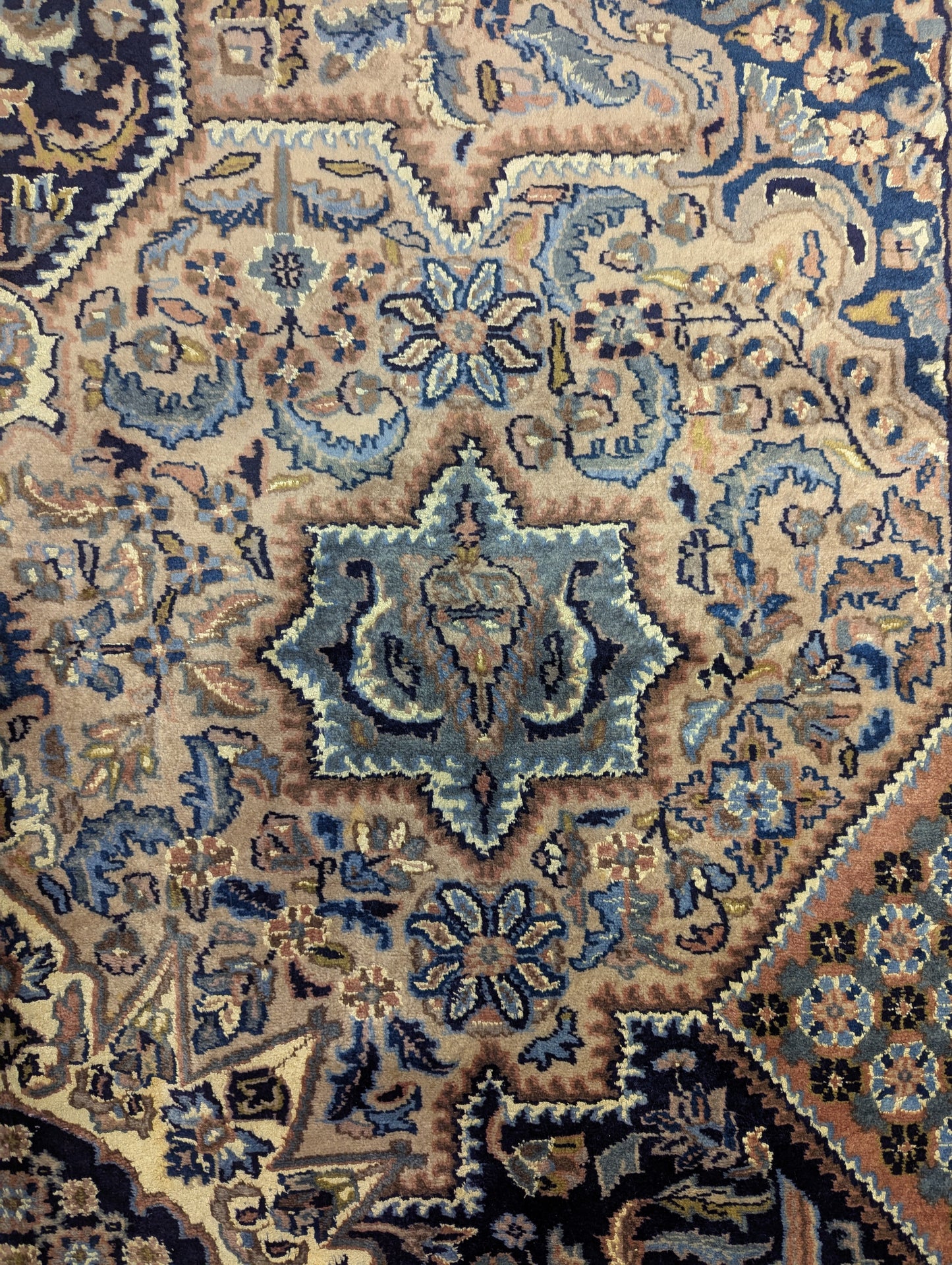 Vintage Pakistani Kashan-Style Handmade Wool Rug – 6x9 Feet | 45+ Years Old(sn:7211)