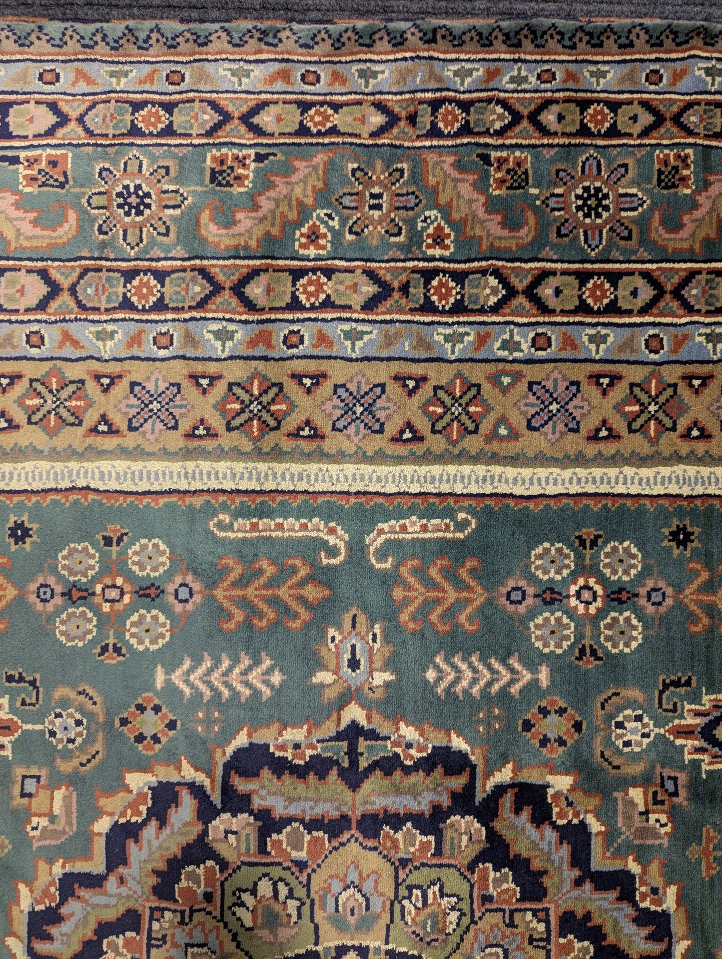 Vintage Pakistani Kashan-Style Handmade Wool Rug – 6x9 Feet | 45+ Years Old (sn:6708)